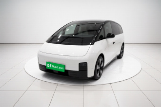 理想汽车 理想MEGA 2024款 Ultra