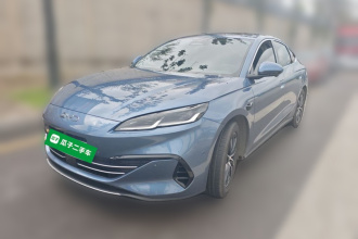 比亚迪 海豹06新能源 2026款 DM-i 超享版 210KM尊享型