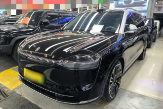 鸿蒙智行 问界M9 2024款 增程 Ultra版 42kWh 6座版