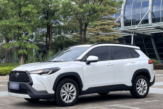 丰田 卡罗拉锐放 2023款 2.0L 精英版
