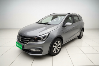 宝骏310W 2017款 1.5L 手动时尚型 国V