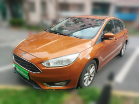 福特 福克斯 2015款 两厢 EcoBoost 125 自动超能风尚型