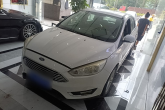 福特 福克斯 2017款 三厢 1.6L 自动舒适型智行版