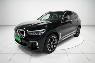 宝马X5 2022款 xDrive 30Li M运动套装