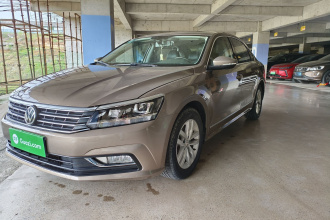 大众 帕萨特 2016款 330TSI DSG尊荣版