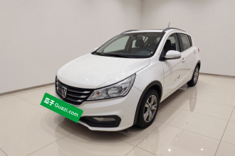 宝骏310 2016款 1.2L 手动豪华型