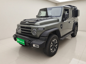 212 T01 2024款 2.0T 探险家