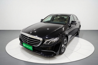 奔驰E级 2017款 E 300 L 运动豪华型