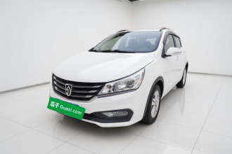 宝骏310 2016款 1.2L 手动豪华型