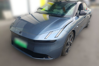 领克Z10 2024款 95kWh 702km四驱智驾Ultra