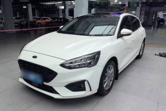 福特 福克斯 2021款 两厢 EcoBoost 180 自动锋潮型