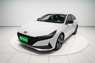 现代 伊兰特 2022款 1.5L CVT LUX尊贵版