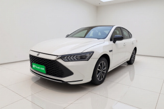 比亚迪 秦PLUS 2023款 冠军版 DM-i 55KM领先型