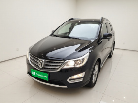 宝骏560 2015款 1.8L 手动豪华型