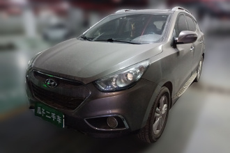 北京现代ix35 2012款 2.0L 自动四驱尊贵版GLS