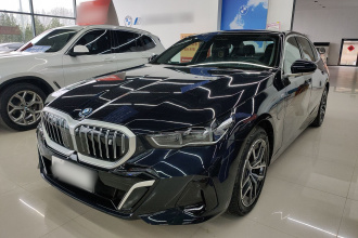 宝马i5 2024款 eDrive 35L 尊享型 M运动套装