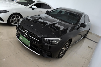 奔驰E级新能源 2022款 改款三 E 350 e L 插电式混合动力运动轿车