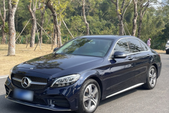 奔驰C级 2020款 C 260 L 运动版