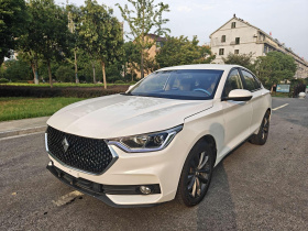 宝骏RC-6 2019款 1.5T CVT 24小时在线豪华型