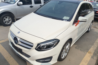 奔驰B级 2015款 B 200 时尚型