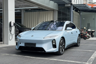 蔚来ET5T 2025款 75kWh Touring