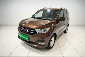 五菱汽车 五菱宏光 2021款 1.5L改款 S舒适型 电动助力LAR