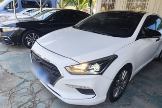现代 名图 2017款 1.8L 自动尊贵型DLX 国V