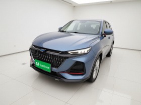 长安欧尚X7 PLUS 2022款 1.5T 蓝鲸版自动尊享型