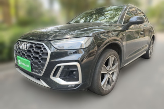 奥迪Q5L 2021款 45 TFSI 豪华动感型