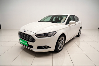 福特 蒙迪欧 2013款 2.0L GTDi240豪华运动型