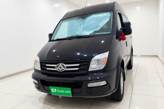 上汽大通MAXUS 新途V80 2023款 2.0T 手动经典傲运通短轴中顶5/6座