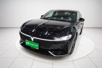 岚图汽车 岚图追光 2024款 PHEV 四驱超长续航旗舰版