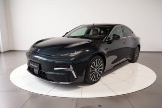 吉利银河 银河星耀8 2025款 130km EM-P 星舰版