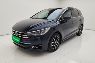 比亚迪 宋MAX 2018款 1.5T 自动智联尊享型 6座