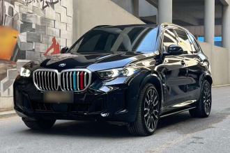 宝马X5 2023款 xDrive 40Li M运动曜夜套装
