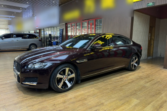 捷豹XFL 2020款 XFL 2.0T P200 两驱精英版