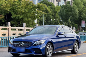 奔驰C级 2020款 改款 C 260 L 运动版