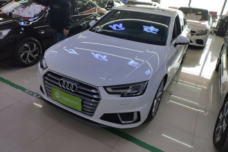 奥迪A4L 2018款 30周年年型 40 TFSI 时尚型