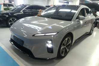 蔚来ET5T 2025款 75kWh Touring
