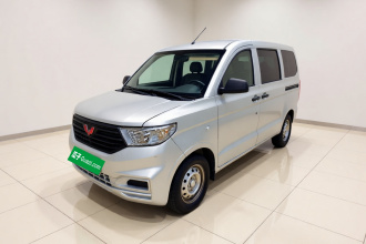 五菱汽车 五菱宏光V 2021款 1.5L劲取版LAR