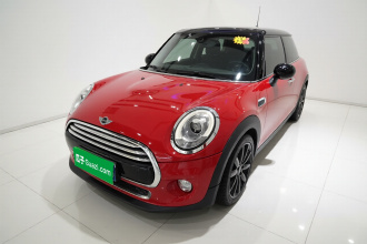 MINI 2016款 1.5T COOPER 先锋派 五门版