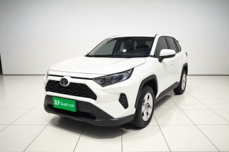 丰田 RAV4荣放 2024款 2.0L CVT两驱都市版