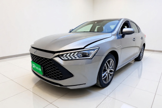 比亚迪 秦PLUS 2021款 DM-i 55KM 旗舰型