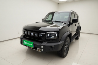 捷途旅行者 2025款 2.0TD DCT XWD穿越+