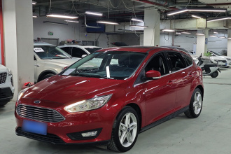 福特 福克斯 2020款 两厢经典 1.5L 自动风尚型