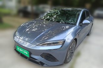 比亚迪 海豹 2022款 550km 标准续航后驱版尊贵型
