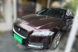 捷豹XFL 2020款 XFL 2.0T P200 两驱精英版