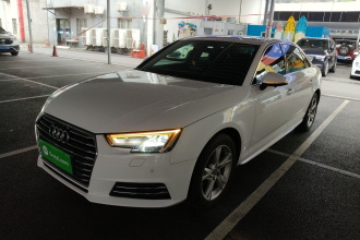 奥迪A4L 2018款 30周年年型 40 TFSI 进取型