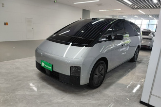 理想汽车 理想MEGA 2025款 Home 家庭特别版