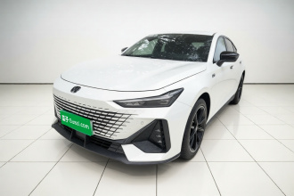 长安UNI-V 智电iDD 2023款  智电iDD 1.5T 113km智趣型（飞快版）